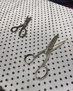 تور خالدار مخملی نرم مشکی2