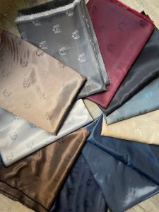 آستر سارژ طرحدار پالتویی